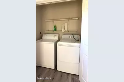 29A/B High St, Lenox, MA 01240 - Photo 7