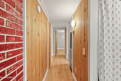 27 Lakewood Cir, Pittsfield, MA 01201 - Photo 21