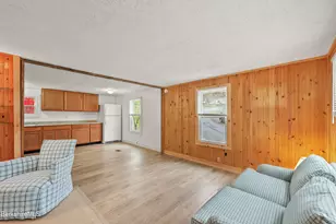 27 Lakewood Circle, Pittsfield, MA 01201 - Photo 9
