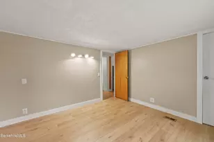 27 Lakewood Circle, Pittsfield, MA 01201 - Photo 23
