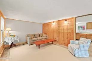 27 Lakewood Circle, Pittsfield, MA 01201 - Photo 5