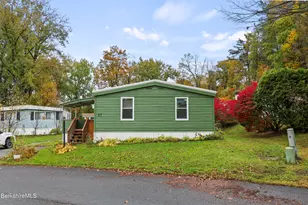 27 Lakewood Circle, Pittsfield, MA 01201 - Photo 3