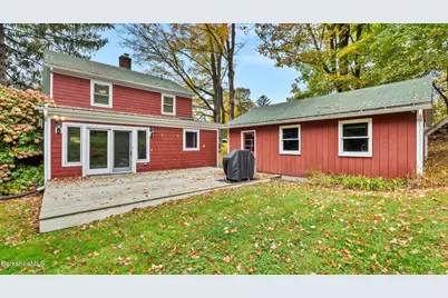 130 Laurel St, Lee, MA 01238 - Photo 27