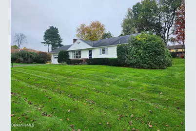 44 Michael Dr, Pittsfield, MA 01201 - Photo 5
