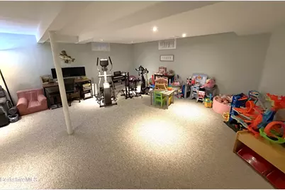 928 W Shaft Rd, North Adams, MA 01247 - Photo 27