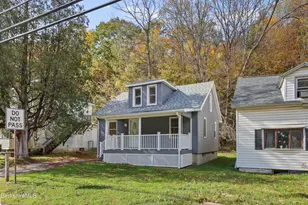 115 Grove St, Adams, MA 01220 - Photo 3