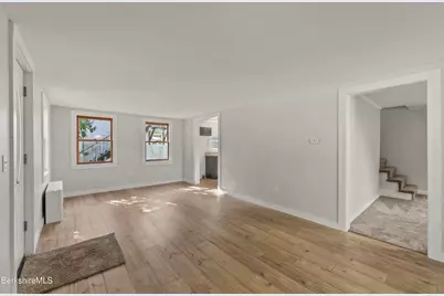 115 Grove St, Adams, MA 01220 - Photo 5