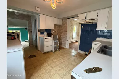 411 State Rd, North Adams, MA 01247 - Photo 7
