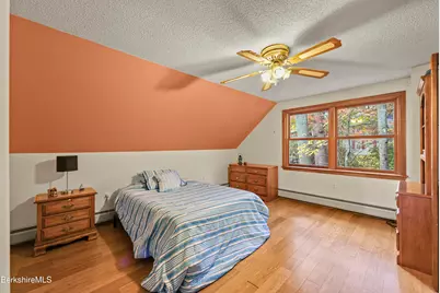 90 Orlando Ave, Pittsfield, MA 01201 - Photo 21