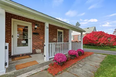34 Sampson Pkwy, Pittsfield, MA 01201 - Photo 5