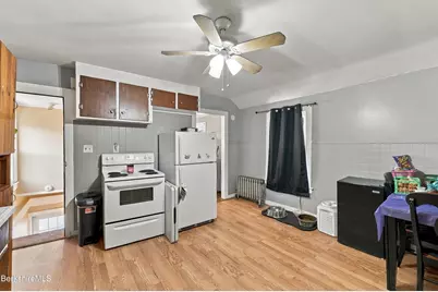 37 Adam St, Pittsfield, MA 01201 - Photo 39