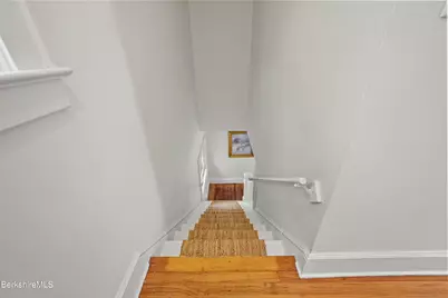 92 Noblehurst Ave, Pittsfield, MA 01201 - Photo 29