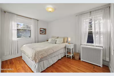 92 Noblehurst Ave, Pittsfield, MA 01201 - Photo 23