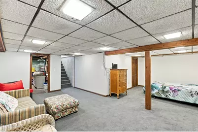 33 Highlawn Dr, Pittsfield, MA 01201 - Photo 23