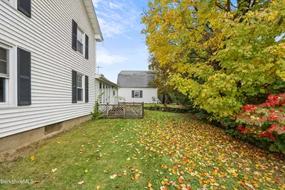 366 Eagle St, North Adams, MA 01247 - Photo 9