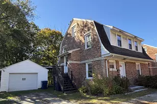 54 Housatonic St, Lee, MA 01238 - Photo 1