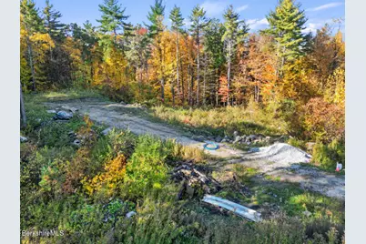 1 Thrushwood Ln, Great Barrington, MA 01230 - Photo 7