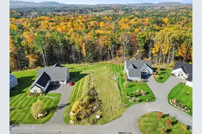 9 Thrushwood Ln, Great Barrington, MA 01230 - Photo 7