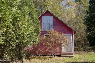 28 Interlaken Rd, Stockbridge, MA 01262 - Photo 43