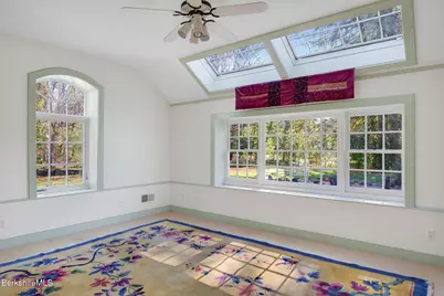 28 Interlaken Rd, Stockbridge, MA 01262 - Photo 9