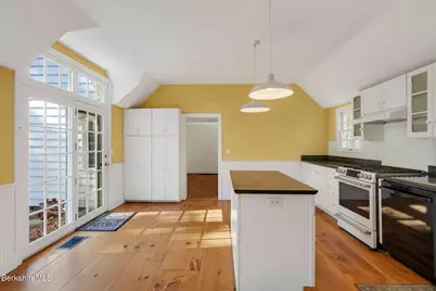 28 Interlaken Rd, Stockbridge, MA 01262 - Photo 13