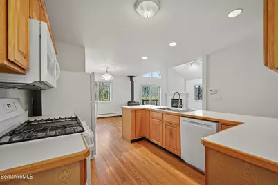1A Averic Rd, Stockbridge, MA 01262 - Photo 15