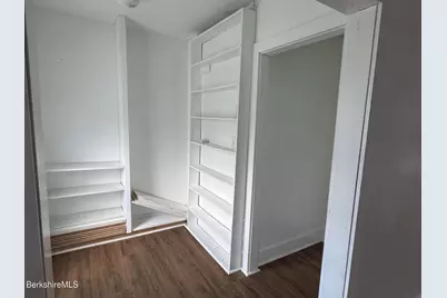 28 Washington Ave #2, North Adams, MA 01247 - Photo 7