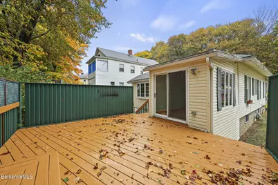 19 Draper Ave, Pittsfield, MA 01201 - Photo 37