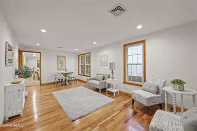 19 Draper Ave, Pittsfield, MA 01201 - Photo 3