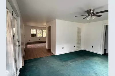 2 Willow St, Adams, MA 01220 - Photo 5