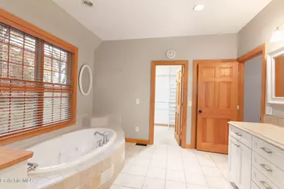 122 Silver St, Lanesborough, MA 01237 - Photo 21