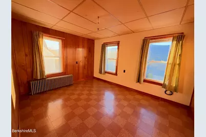30 1st St, Adams, MA 01220 - Photo 15