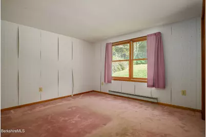 1612 S Church St, North Adams, MA 01247 - Photo 21