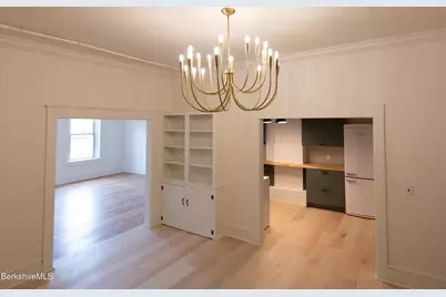 226 Pleasant St #5, Great Barrington, MA 01236 - Photo 1