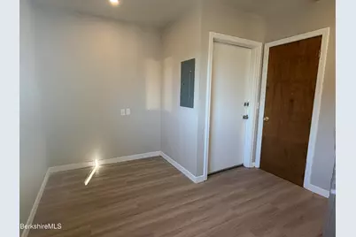 100 Wendell Ave #207, Pittsfield, MA 01201 - Photo 5