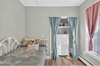 49A Arnold Place #A, North Adams, MA 01247 - Photo 17