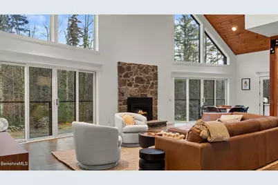 311 Woodmere Rd, Becket, MA 01223 - Photo 9