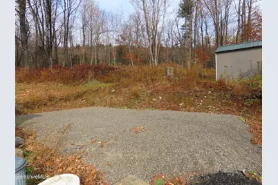 124 Tilda Hill Rd, Florida, MA 01247 - Photo 5
