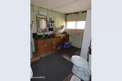 124 Tilda Hill Rd, Florida, MA 01247 - Photo 15