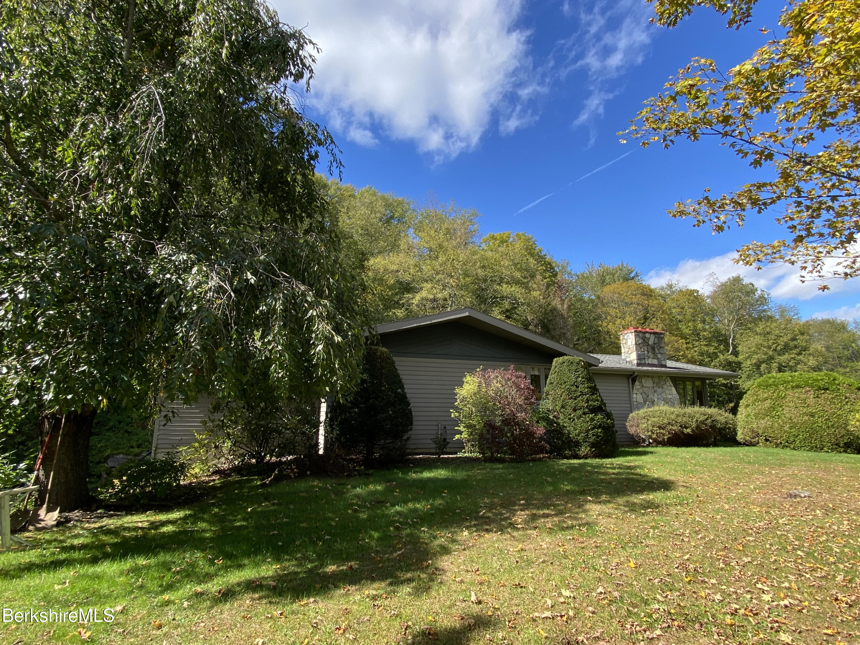 83 Monument Valley Rd, Great Barrington, MA 01230 MLS 238975