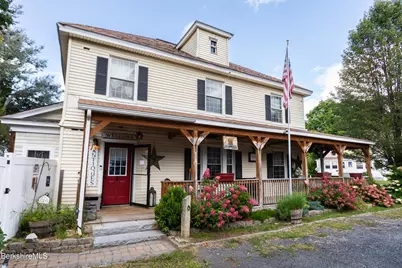 17 Seymour St, Pittsfield, MA 01201 - Photo 1