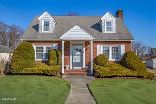 6 Margerie St, Lee, MA 01238 - Photo 1