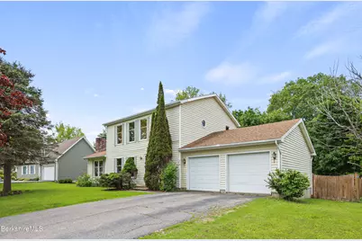 2 Faucett Ln, Pittsfield, MA 01201 - Photo 1