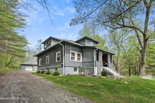 606 W Housatonic St, Pittsfield, MA 01201 - Photo 1