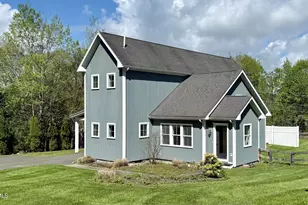 3 Roger Rd, Great Barrington, MA 01230 - Photo 1