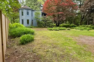 7 Church St, Stockbridge, MA 01262 - Photo 1