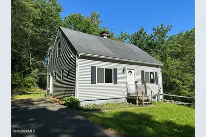 9 Woronoco Rd, Blandford, MA 01008 - Photo 1