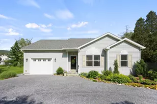 22 Luce Rd, Williamstown, MA 01267 - Photo 1