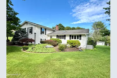 84 Tor Ct, Pittsfield, MA 01201 - Photo 1