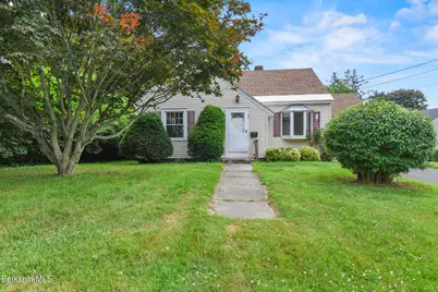 32 Kensington Ave, Pittsfield, MA 01201 - Photo 1